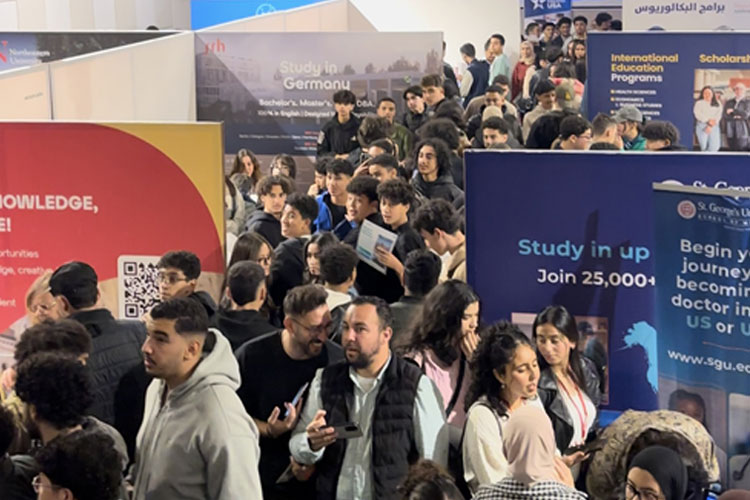 Exchange and networking between students and advisors